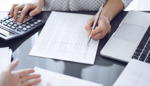 簡易課税の5000万円判定とは？税理士が教える判定基準と損をしない選択